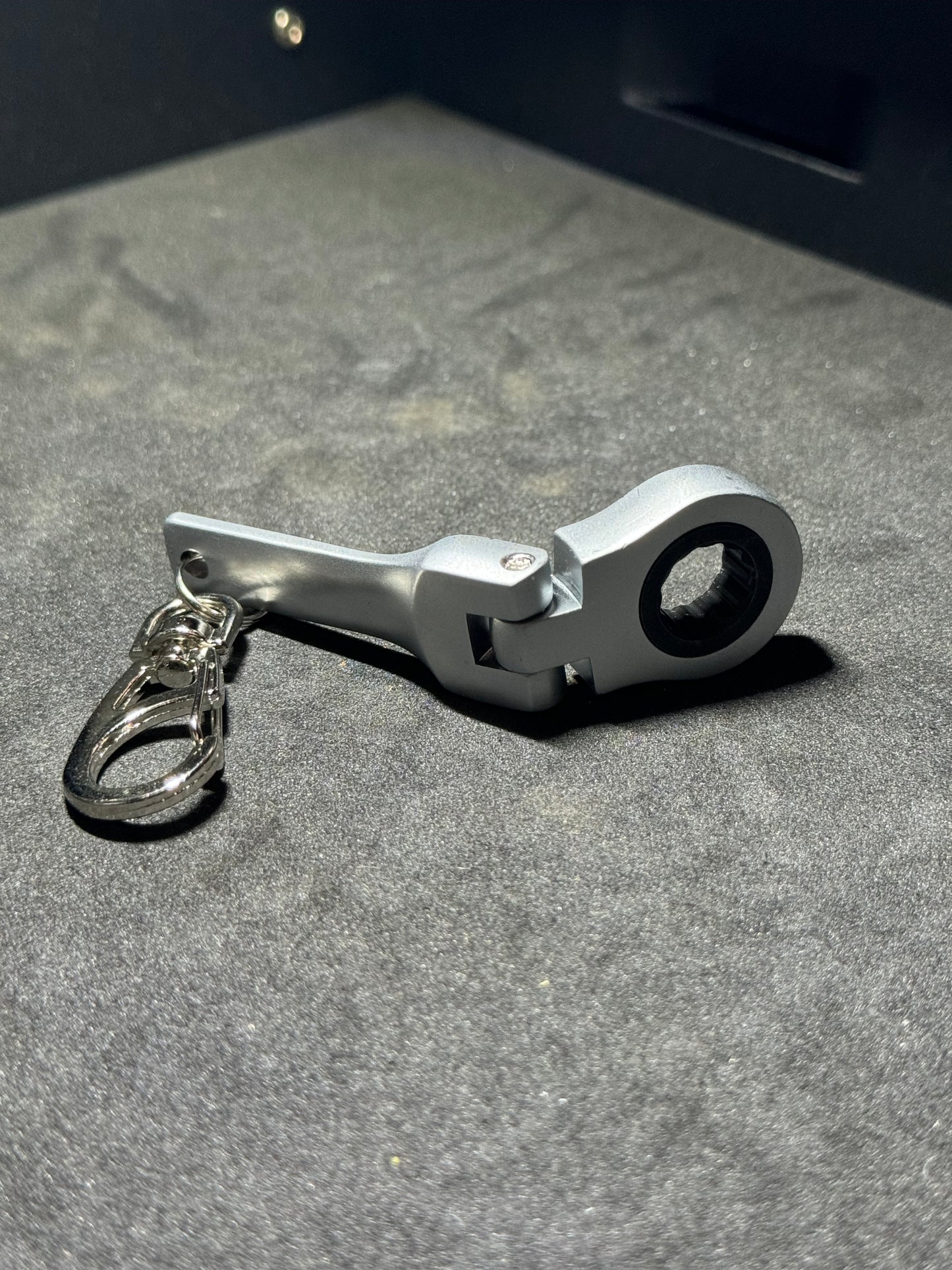 10mm Ratcheting Wrench with Flex Head Keychain