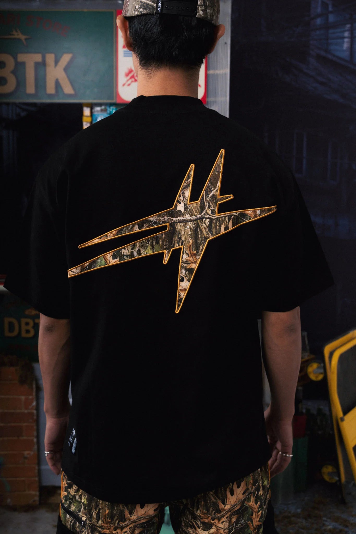 Spark Nature Camo Tee - Black