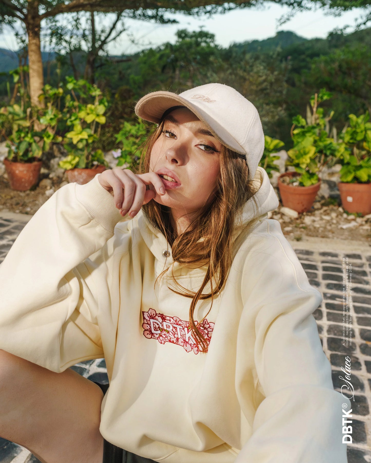 Sakura Sun-Dried Hoodie - Cream