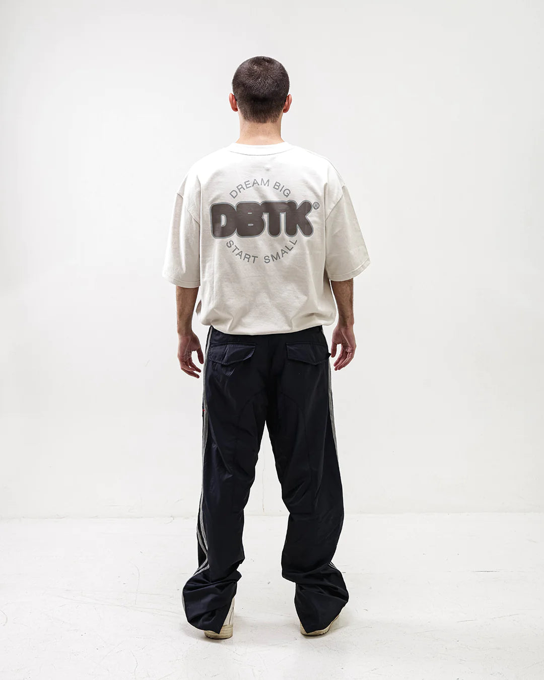 Elementary Sans Serif Tee - Off White