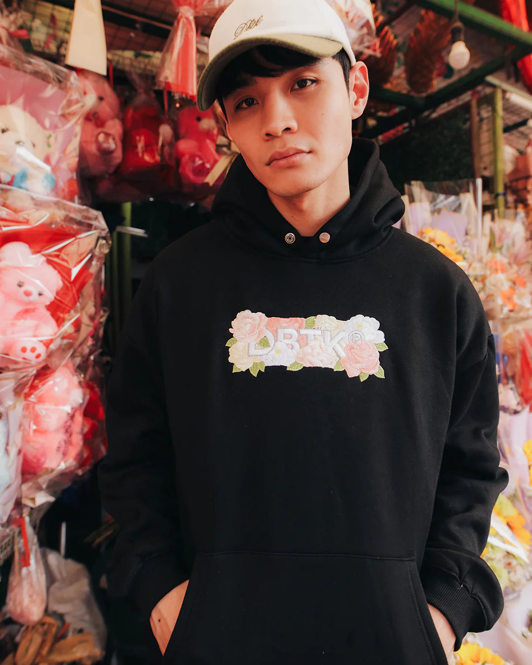 Bloom Script Hoodie - Black